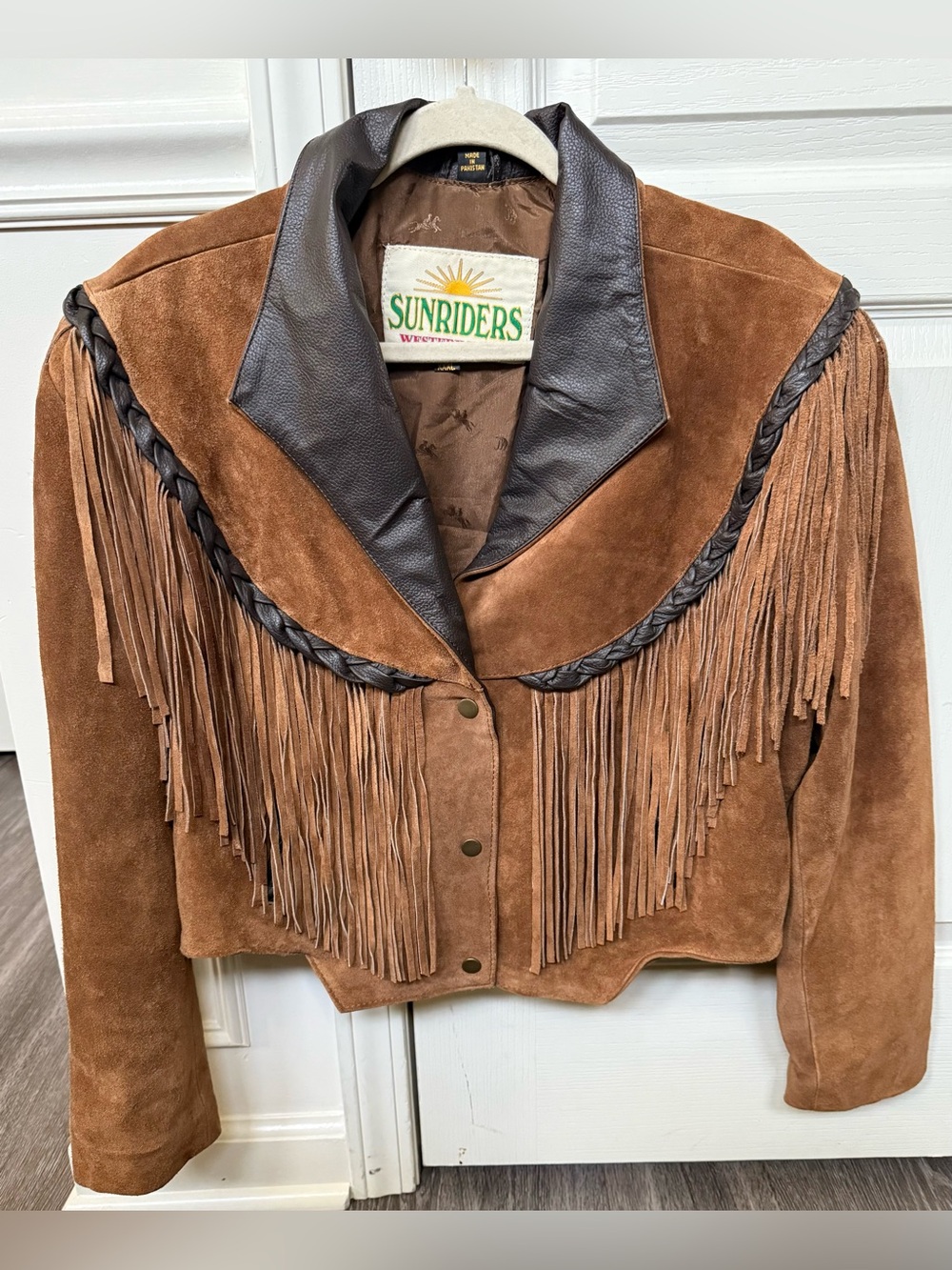 Vintage Sunriders Western Wear Suede Fringe Leather Jacket - Fits like an XXL - Picture 8 of 9